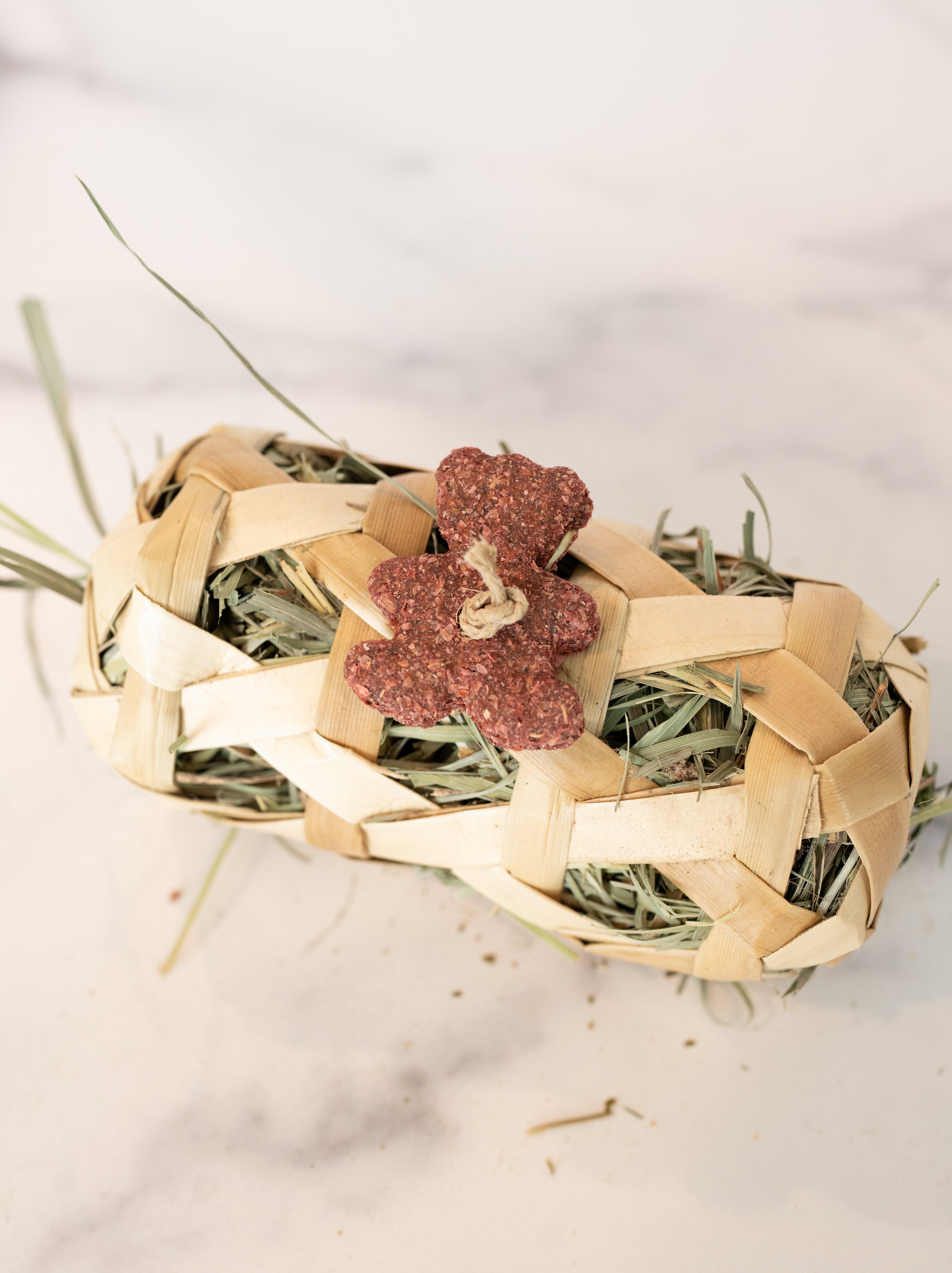 Honey Bear Hay Basket